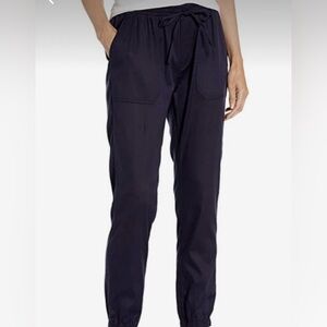 Women’s  Navy  Tencel   Jogger Pants Medium